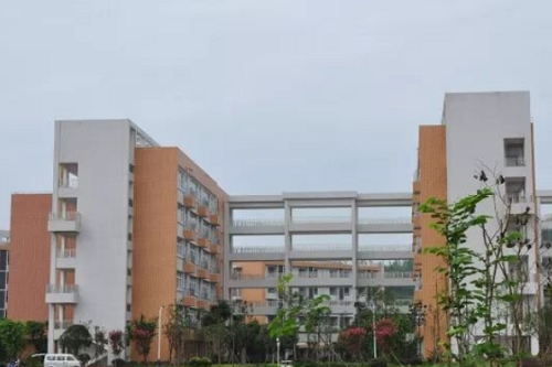 青川县职业高级中学校重点专业是什么 青川县职业高级中学校重点专业是什么